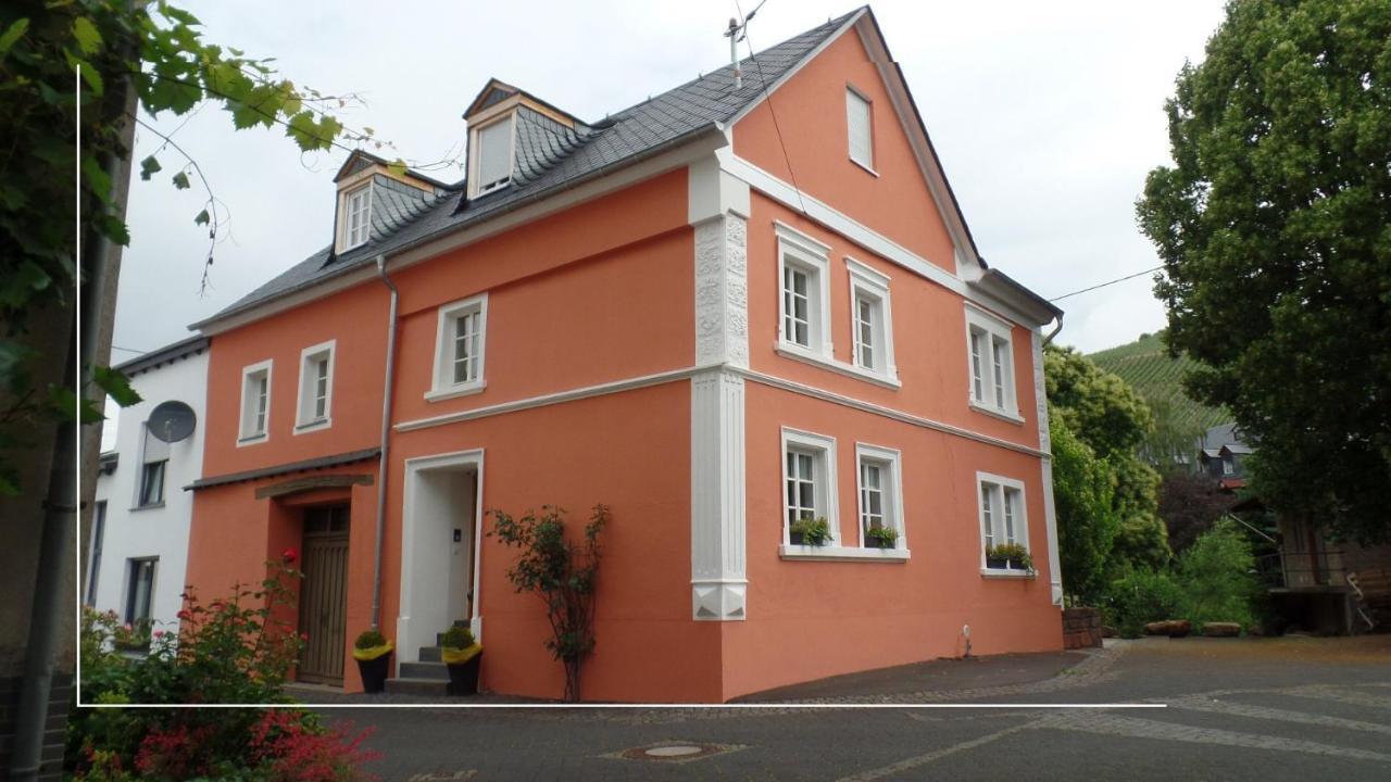Kruft Veldenz Apartamento Exterior foto